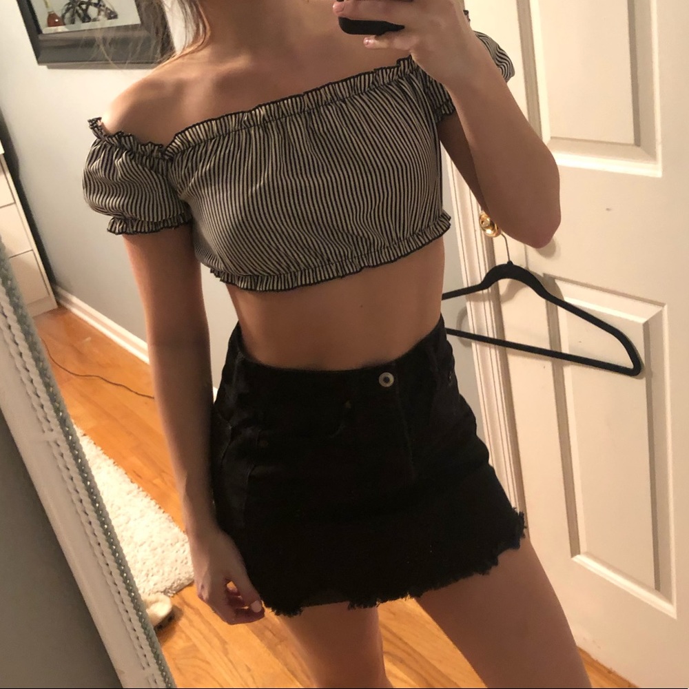 Off-the-shoulder Striped Crop Top (Size XS/S)